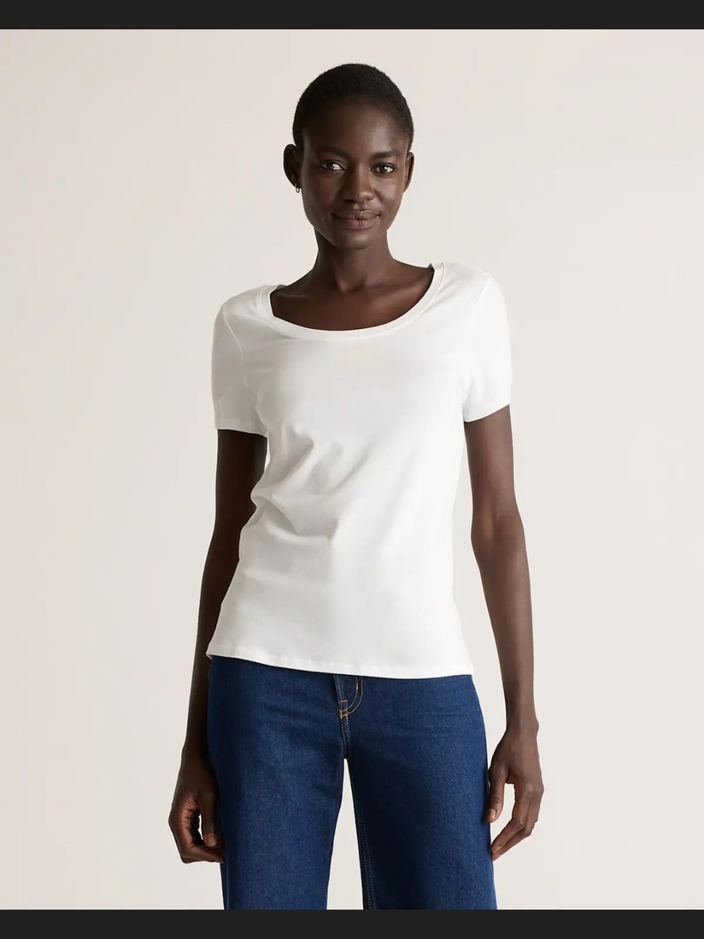 Cotton Model Scooped Neck Tee